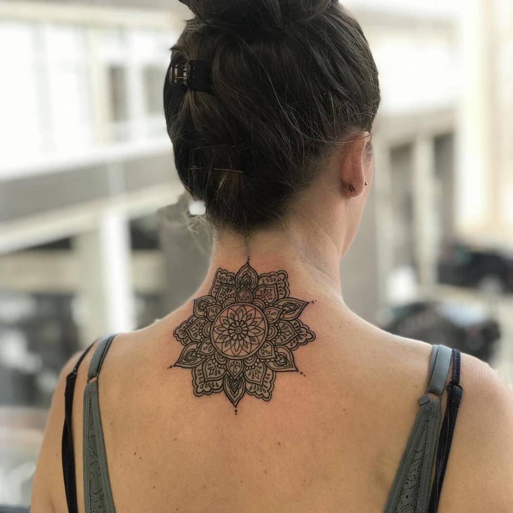 Full Back Mandala Tattoos 20 Designable Awesome Mandala Back Tattoo Full Back Mandala Tattoos 20 Designable Awesome Mandala Back Tattoo