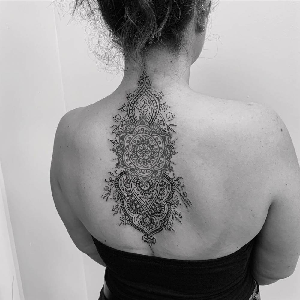 Full Back Mandala Tattoos 20 Designable Awesome Mandala Back Tattoo Full Back Mandala Tattoos 20 Designable Awesome Mandala Back Tattoo