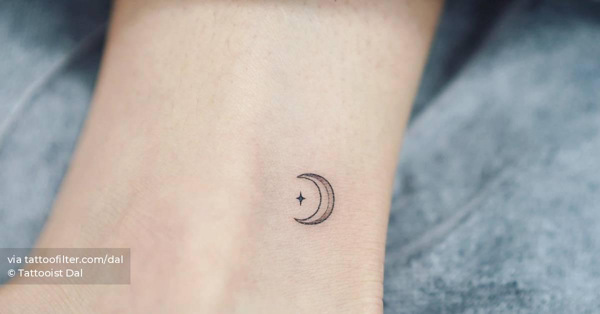 Tiny Moon And Star Tattoo Done On The Ankle 