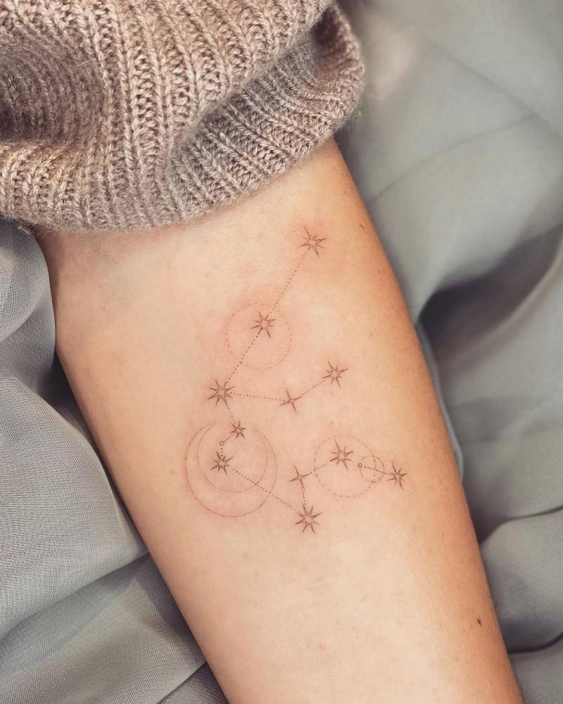 Aquarius Zodiac Constellation Tattoo 60 Photos Youhoroscope