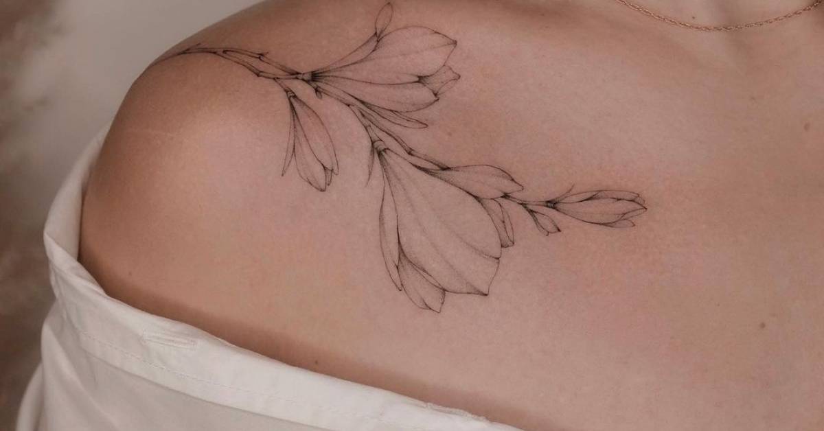 Magnolia Shoulder Tattoos
