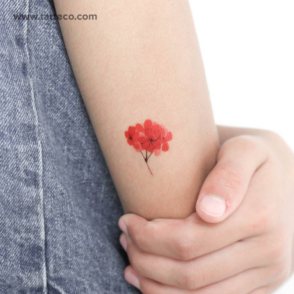 Red hydrangea temporary tattoo by Zihee.