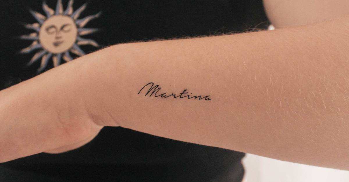 Martina In Cursive Handwritten font name
