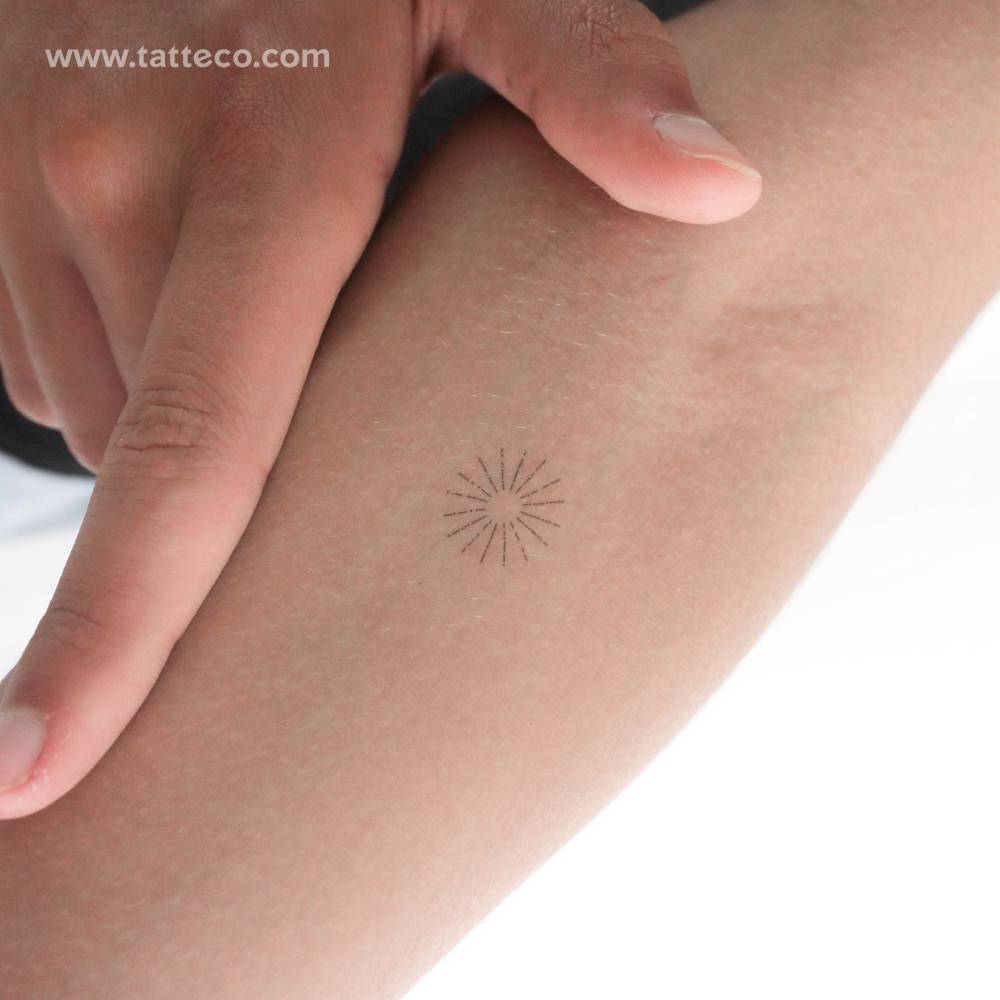 Solar sparkle type I by Jakenowicz temporary tattoo.