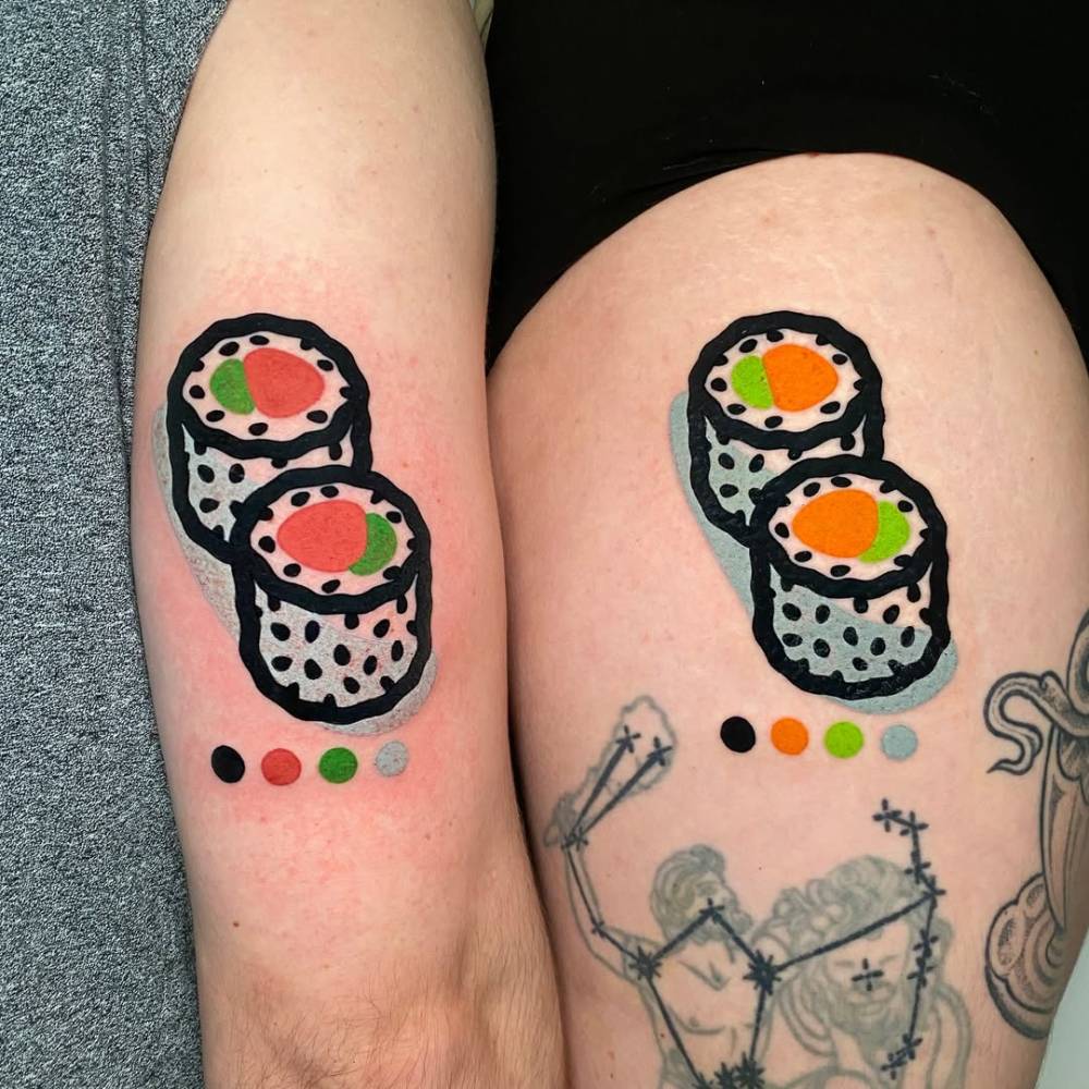 COUPLE DESTRUTTURATO. Uramaki Tuna & Cucumber for him, Uramaki Salmon & Avocado for her!