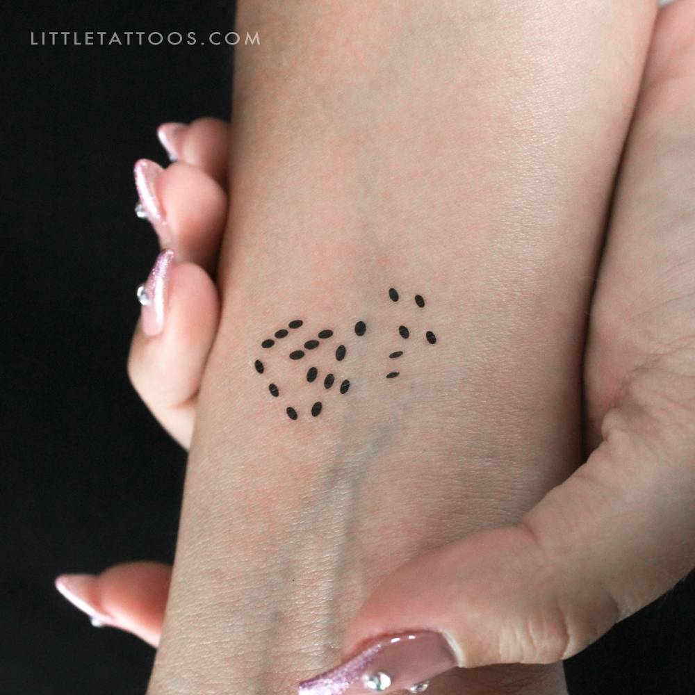 Minimalist Pair of Dice Temporary Tattoo