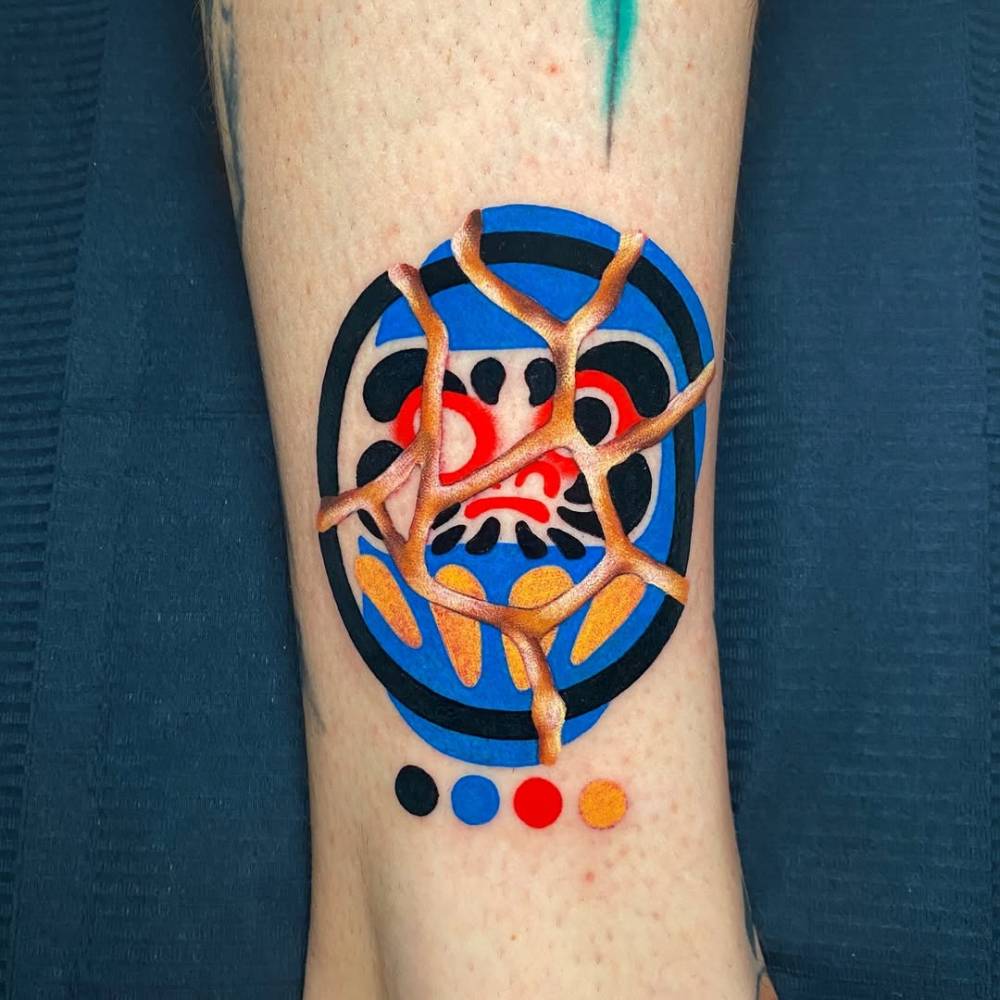 BROKEN WISH, KINTSUGI DARUMA DOLL DESTRUTTURATO.