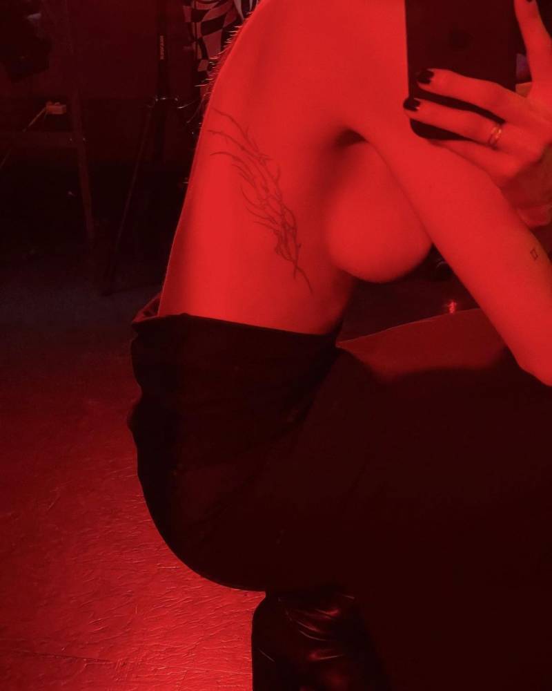 Single needle tribal tattoo.