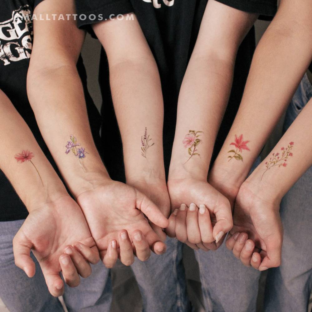 Floral temporary tattoo set by Mini Lau.