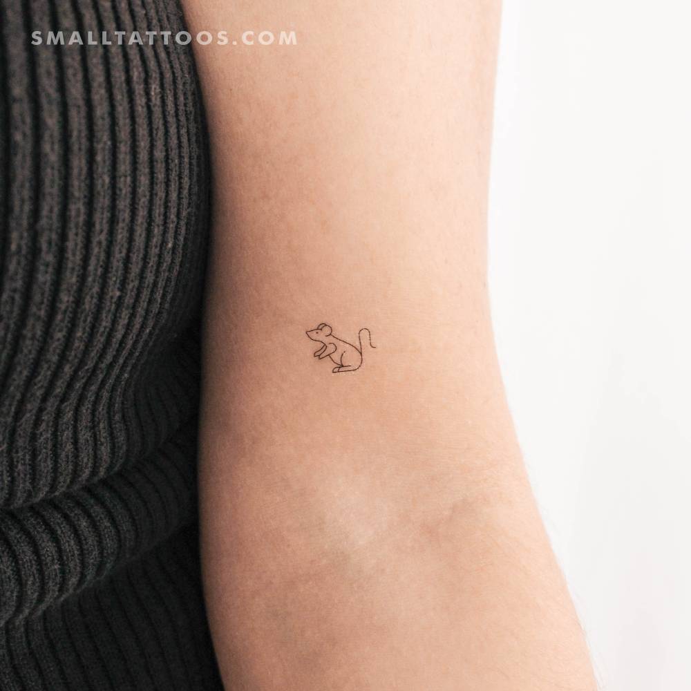 Rat temporary tattoo in fine line style placed on the bicep.