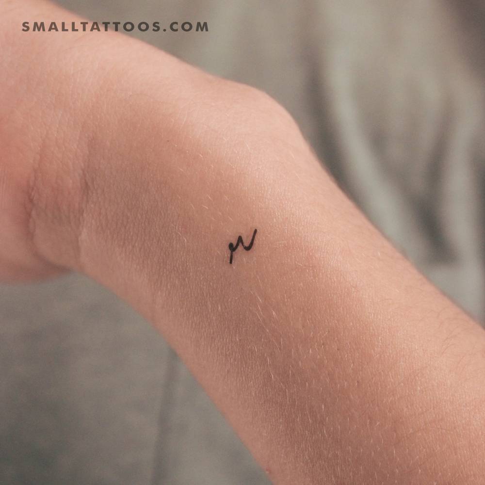 R Handwritten Letter Temporary Tattoo