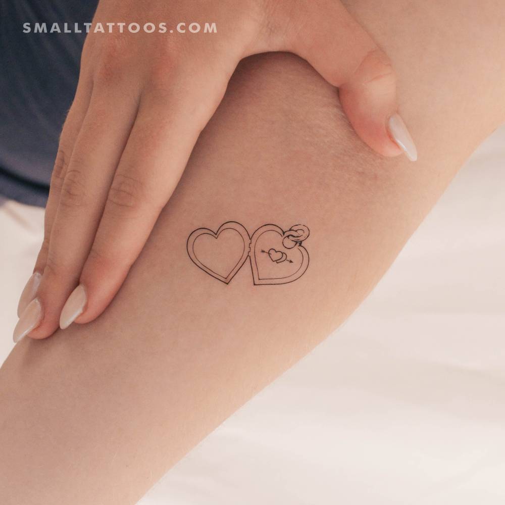Pendant Temporary Tattoo