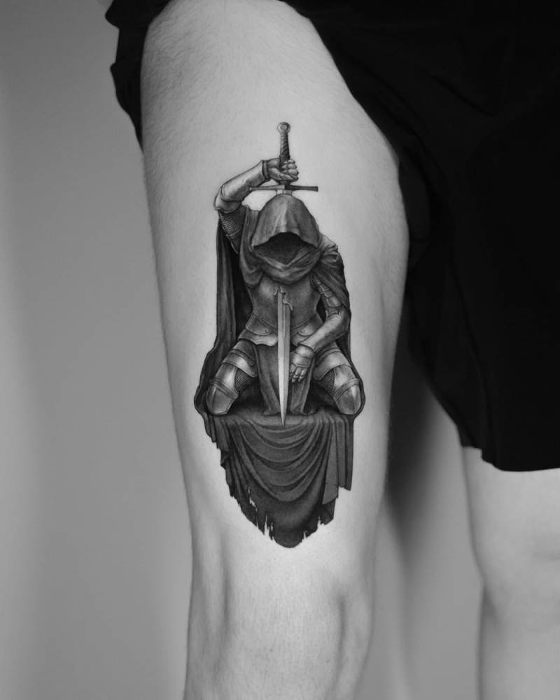 Knight tattoo in micro-realistic style placed on the thigh.