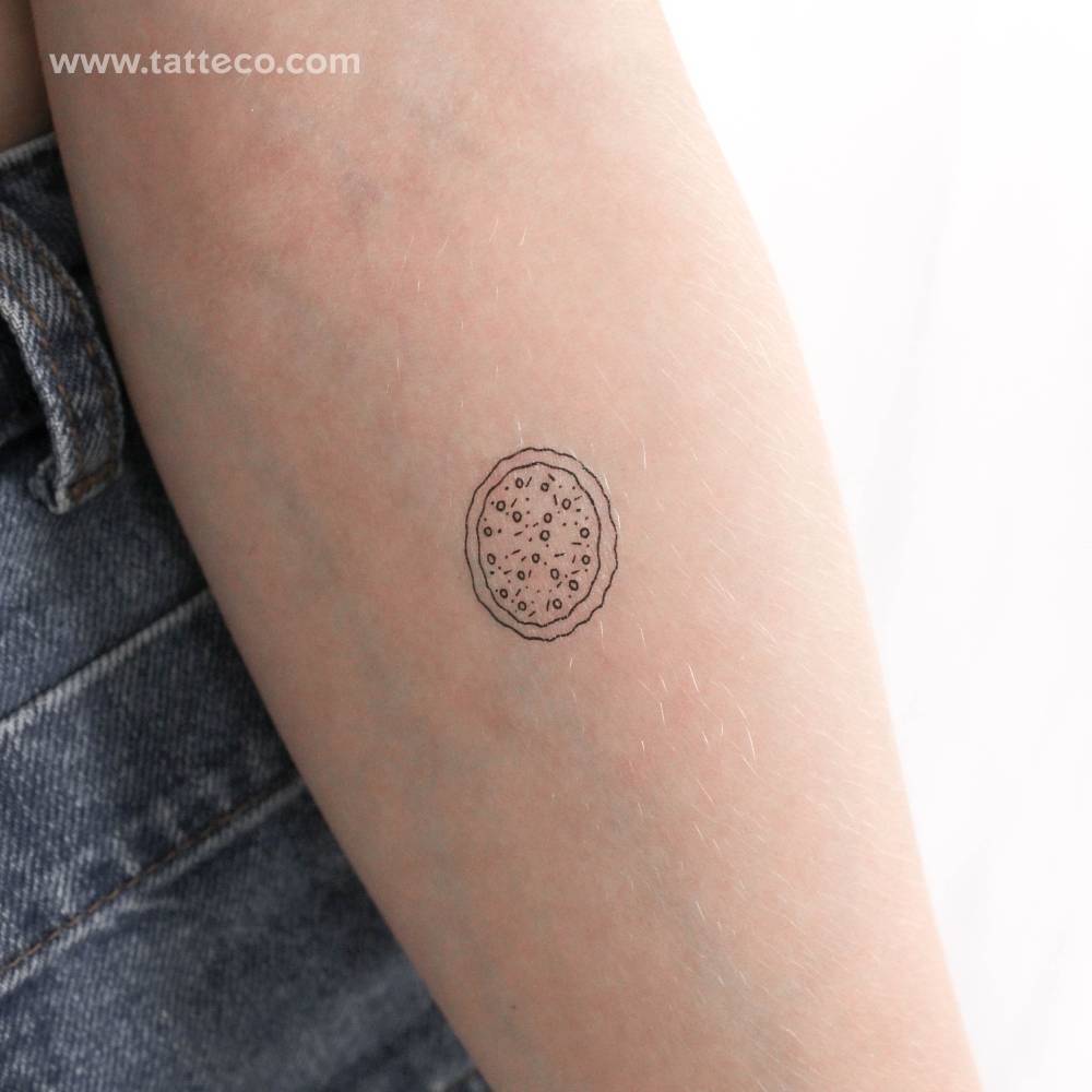 Pizza temporary tattoo in fine line style located on the inner forearm.