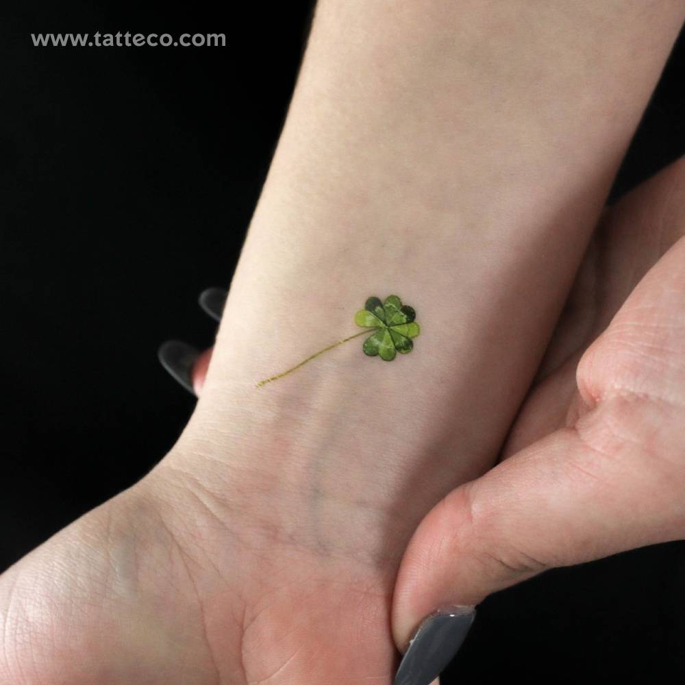Small 4 leaf clover by Ann Lilya temporary tattoo.