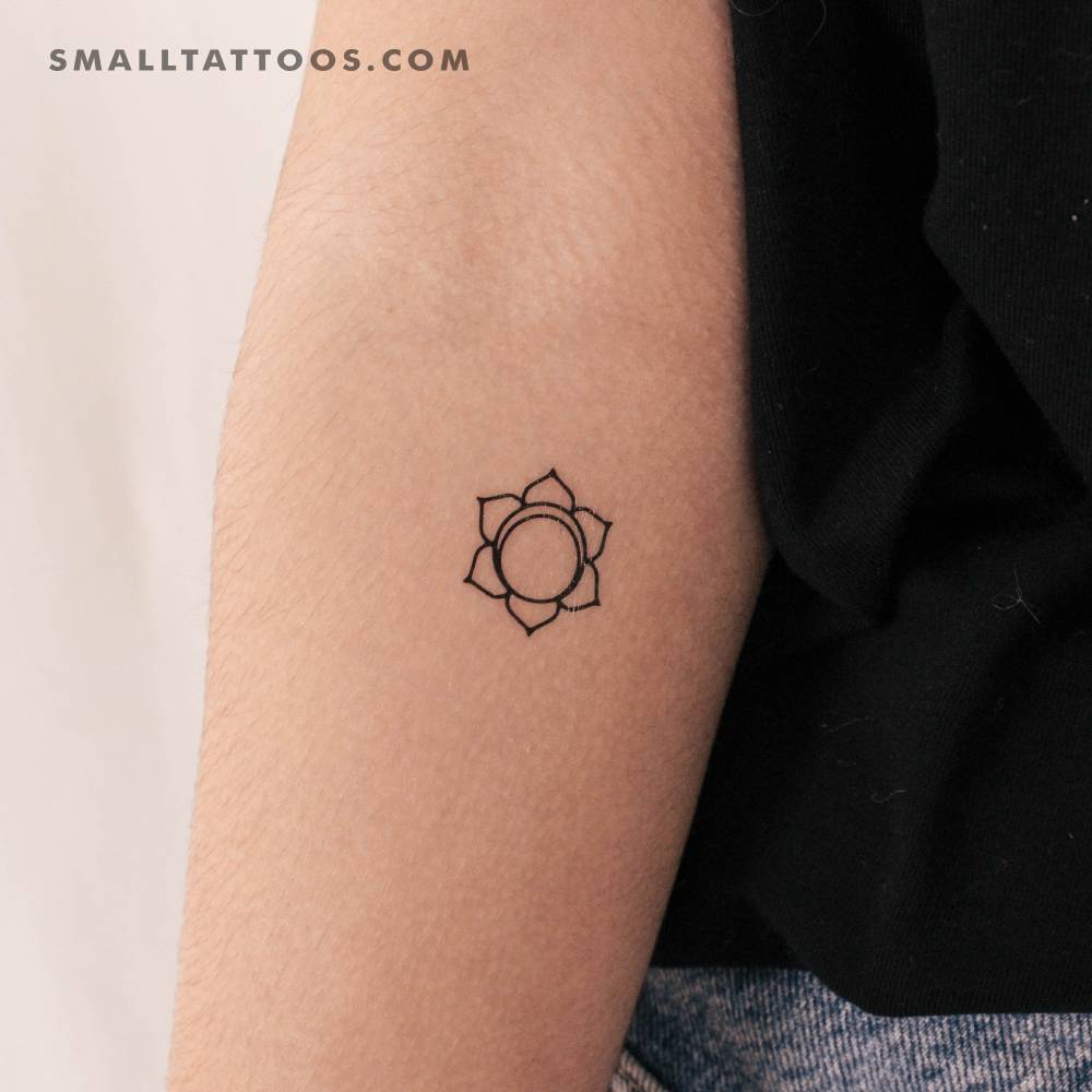 Svadhishthana chakra temporary tattoo located on the inner forearm.
