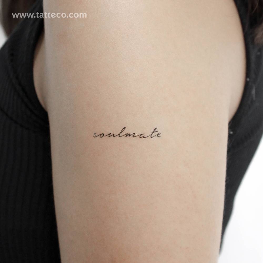 Handwritten font word "soulmate" temporary tattoo.