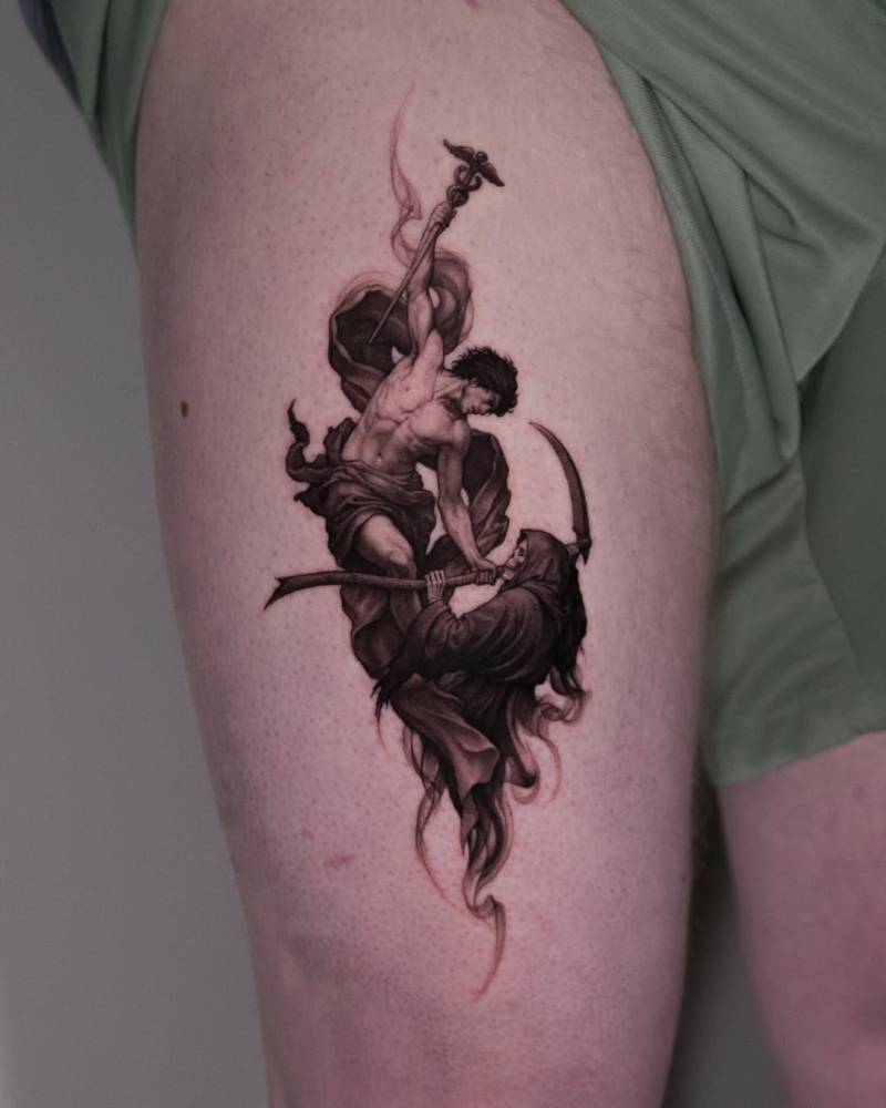 Micro-realistic style Hermes versus the Grim Reaper tattooed on the thigh.