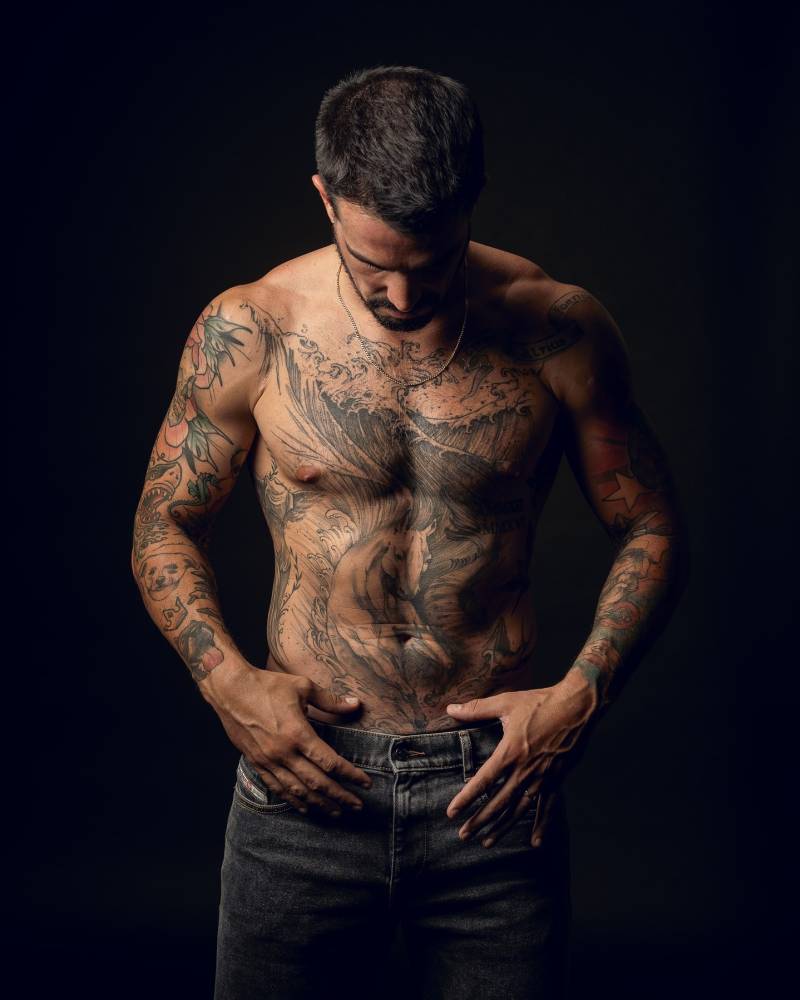 Hippocampus tattoo located on Bruno Fratus' stomach.